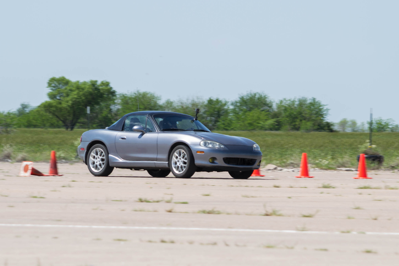 Illustration for article titled Huge Juicy Autocross Photodump